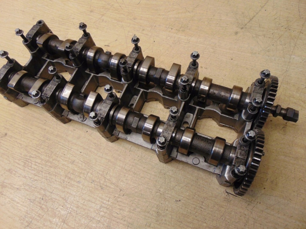 фото №4, Валы распределительного вала основание mercedes 2.2 cdi