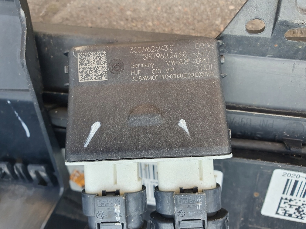 Audi a5 8w рестайлинг  2020- s-line бампер задний комплектный  pdc ассистент модуль крышки в Украине