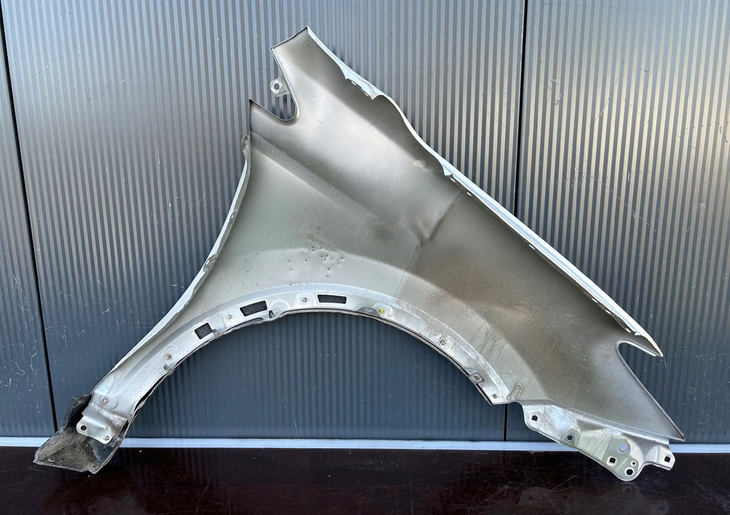 фото №10, Крила лівий перед передній toyota rav4 iv 13- 1f7