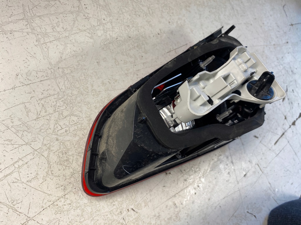 фото №11, Vw golf vii лампа лівий задня w кришка 5g0945093ac