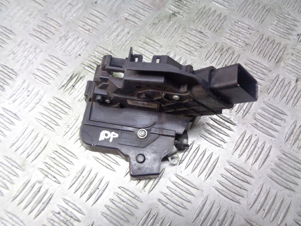 Купити Замок двері праві перед ford focus mk2 6pin