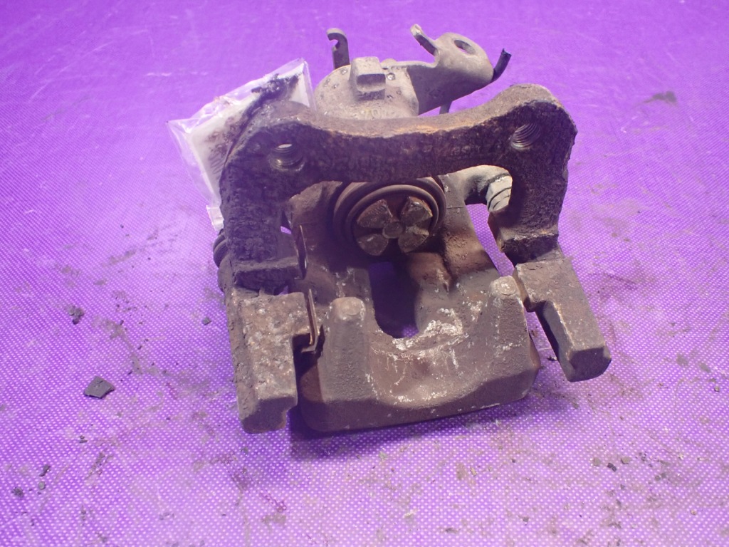 фото №3, Renault fluence супорт гальмівний задня лівий задній