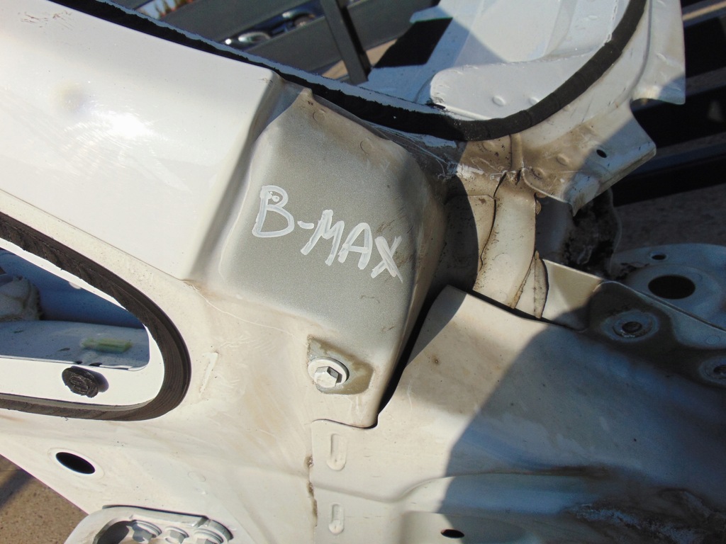 фото №14, Четверть перед передняя правая ford b-max kc dc разные цвета