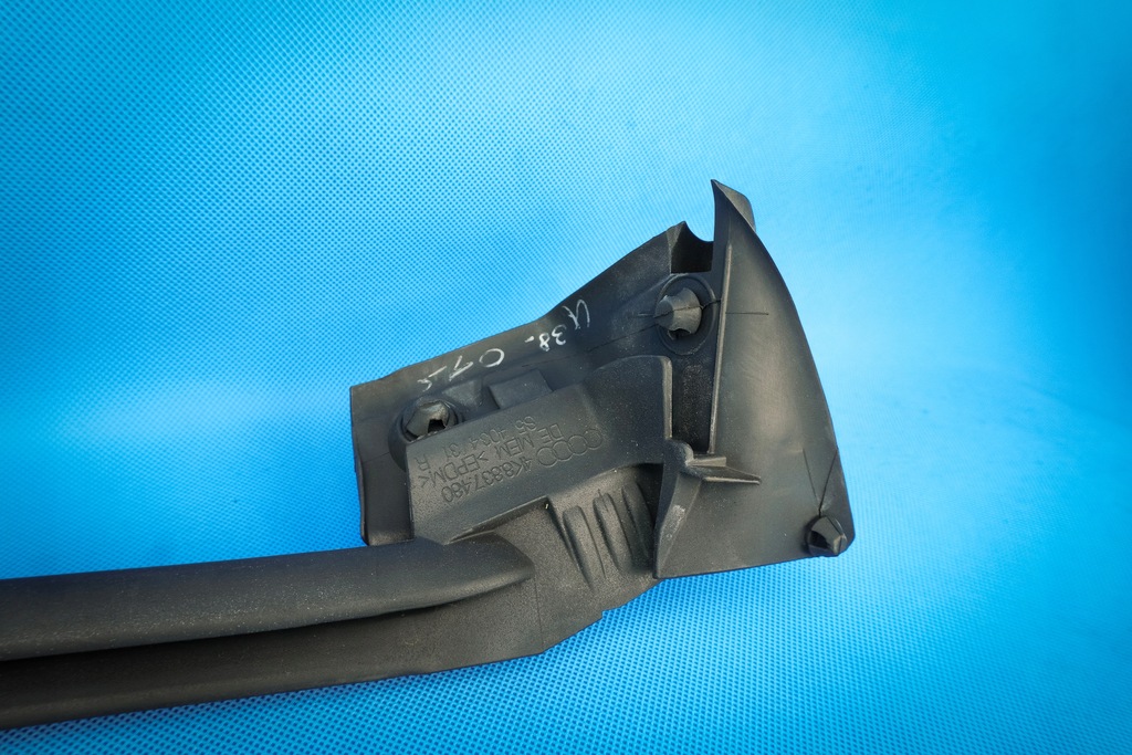 фото №7, Прокладка правая дверь стекло audi a7 4k8 4k8837480c