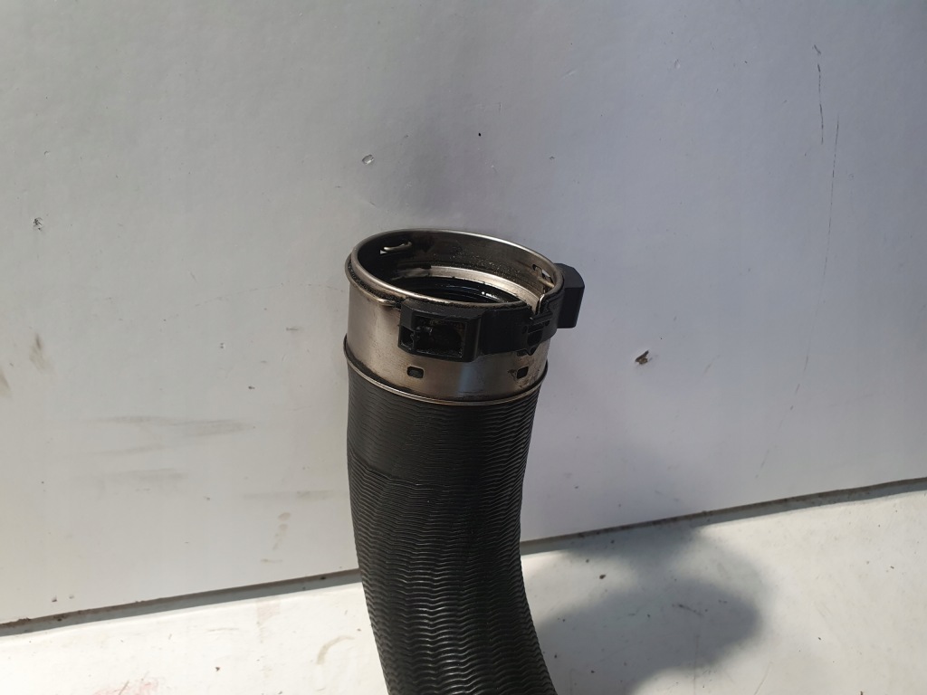 Insignia b труба трубка интеркулер 39176672 2.0 d Доставка