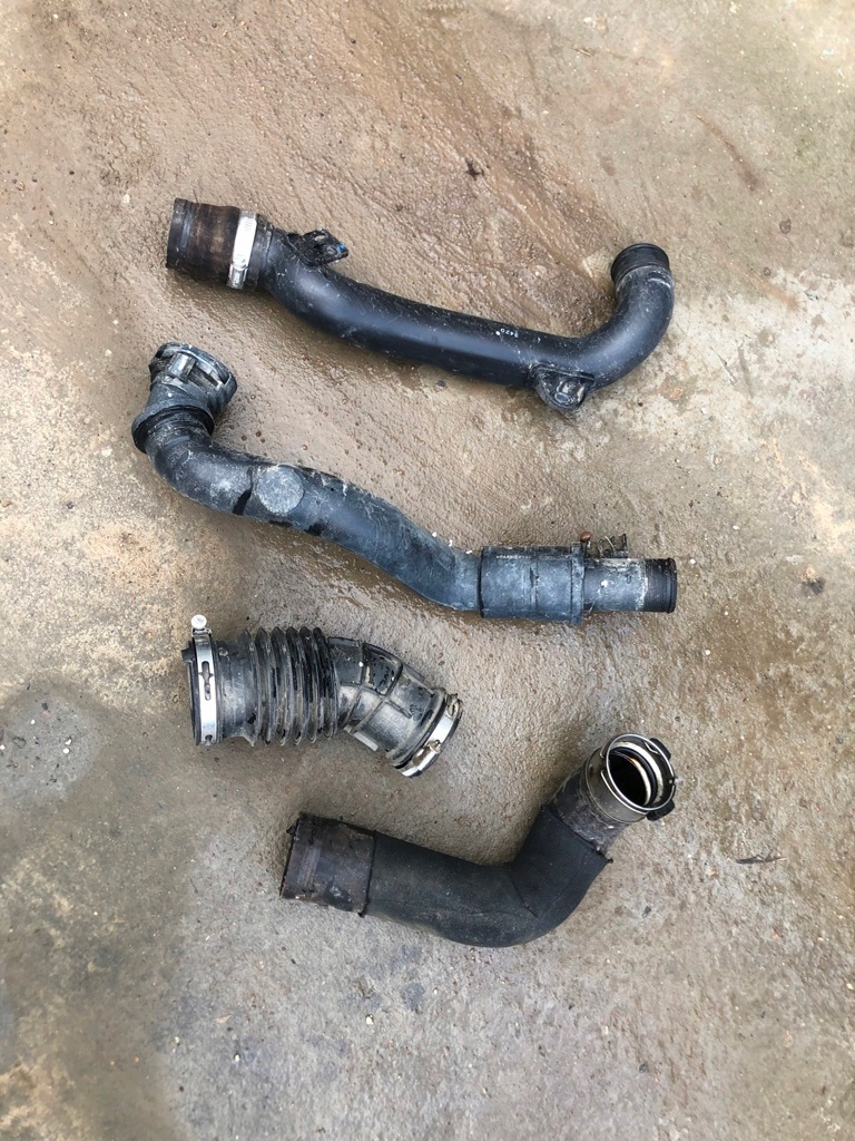 Купити Ford bronco sport патрубок шланг труба інтеркулер 1.5