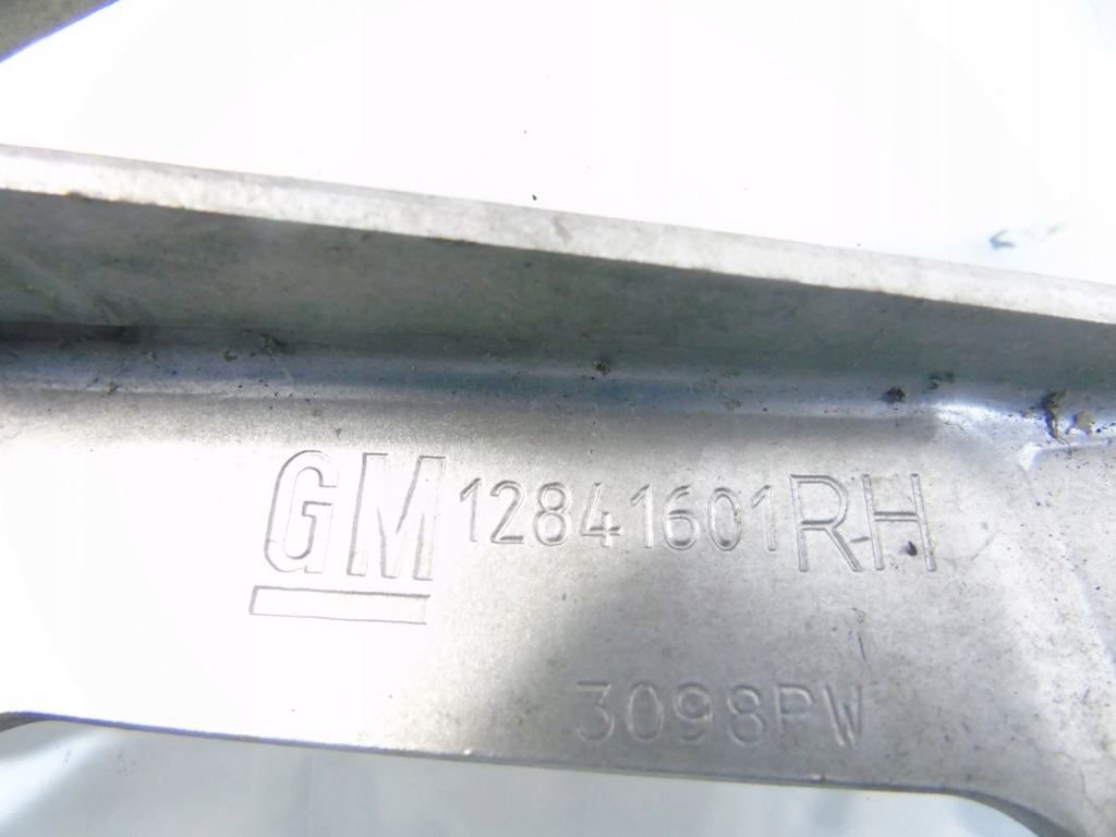 фото №3, Петлі капот лівий правий opel insignia a петля