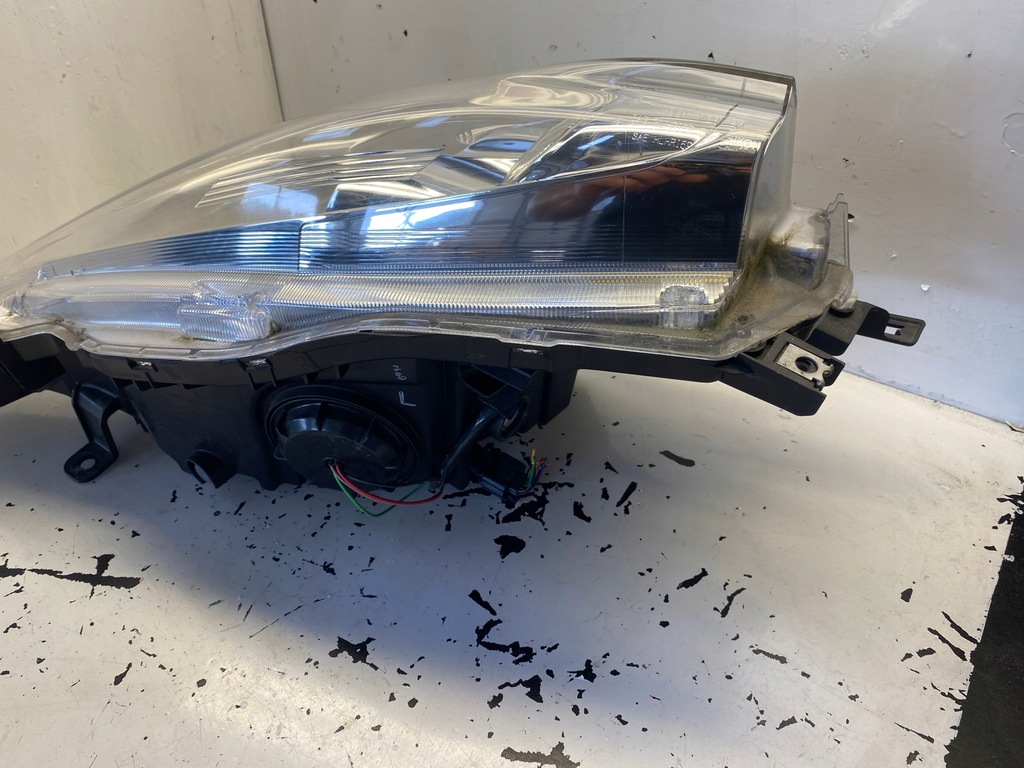 фото №9, Nissan leaf i лампа правый перед led 26010-3nf5b