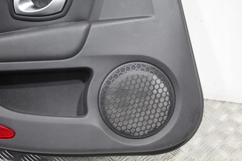 фото №3, Обшивка двері лівий задня renault laguna iii 3