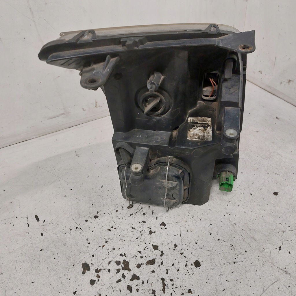 фото №7, Ford transit mk7 лампа ліва передня 6c11-13w030-dc