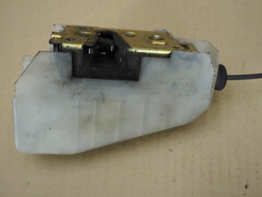 фото №8, Ford ka i mk1 замок левый 3d europa