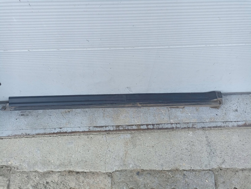 Купить Mitsubishi eclipse cross накладка порог левая 7250a131