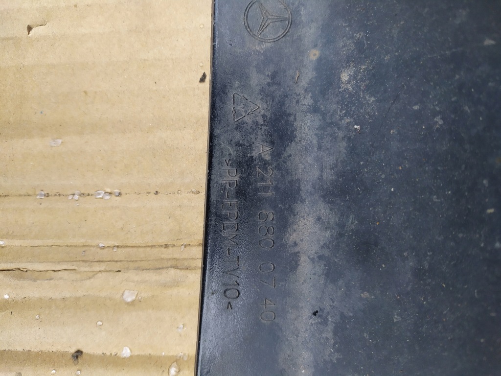 фото №12, Mercedes w211 e-klasa 2118800740 06-09 бампер задняя