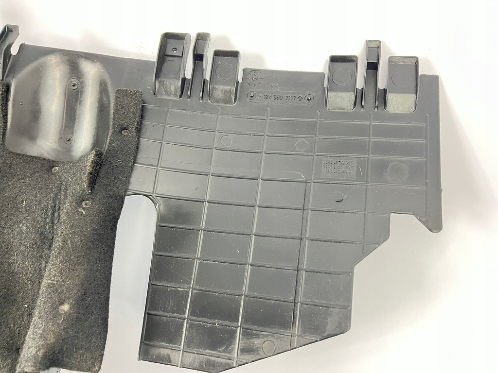 фото №8, Защита нижняя колонки руля панели приборной панели mercedes w124 1246802517