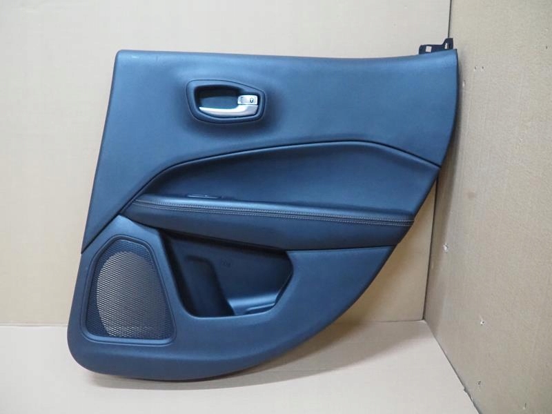 фото №1, Обивка обшивка дверь правых задних jeep compass ii