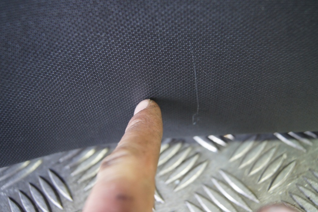 Обшивка дверь правый перед twingo iii 156105411 Недорого