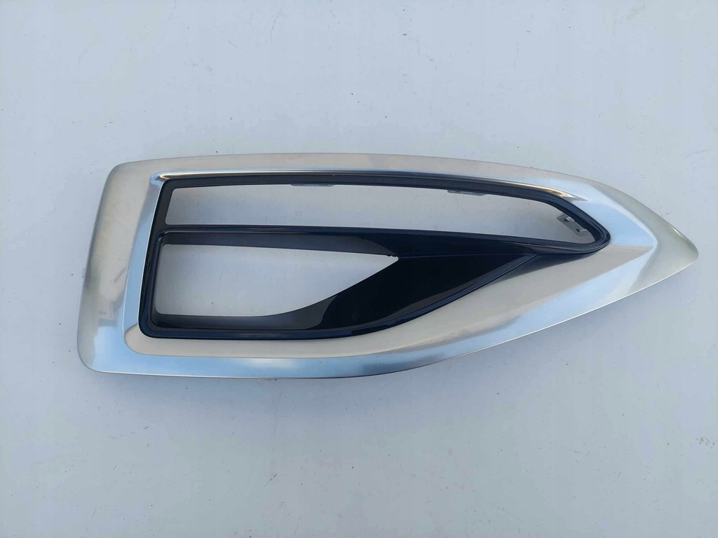 фото №1, Kia sportage v решётка бампера левая задняя задняя