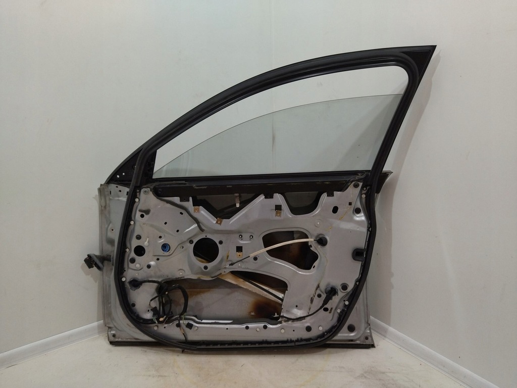 фото №12, Дверь правый перед передние audi a8 s8 d3 ly7w