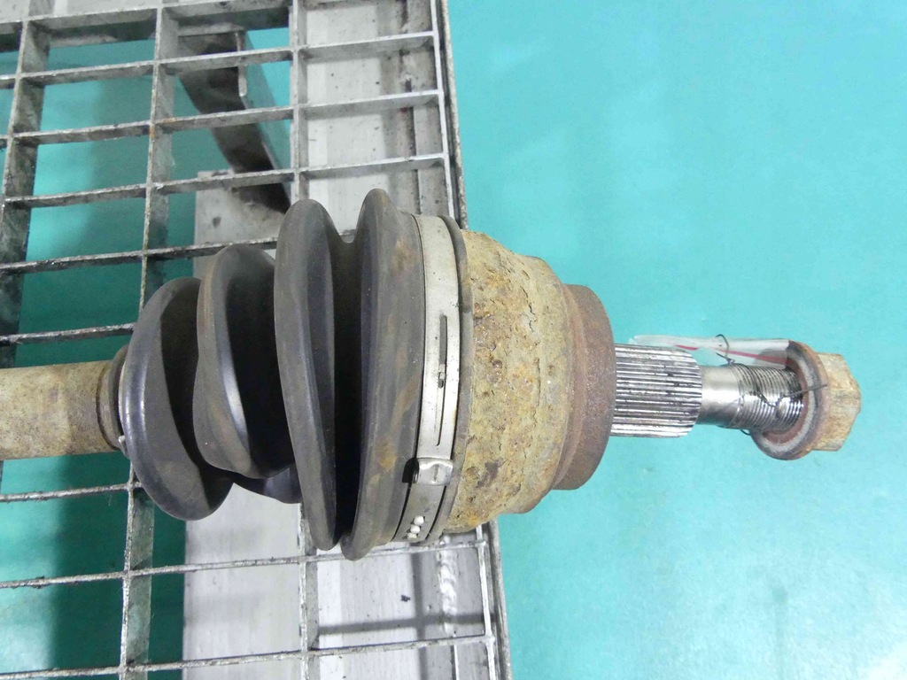 фото №2, Приводной вал перед правая mercedes gl i x164 4.0 cdi