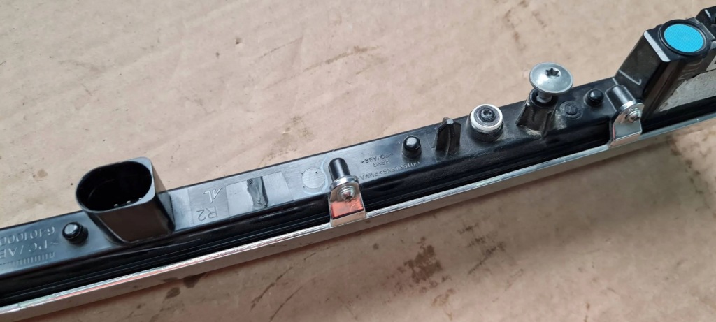 Vw tiguan 2 allspace модуль молдинг led фары правый  6401000010 Недорого