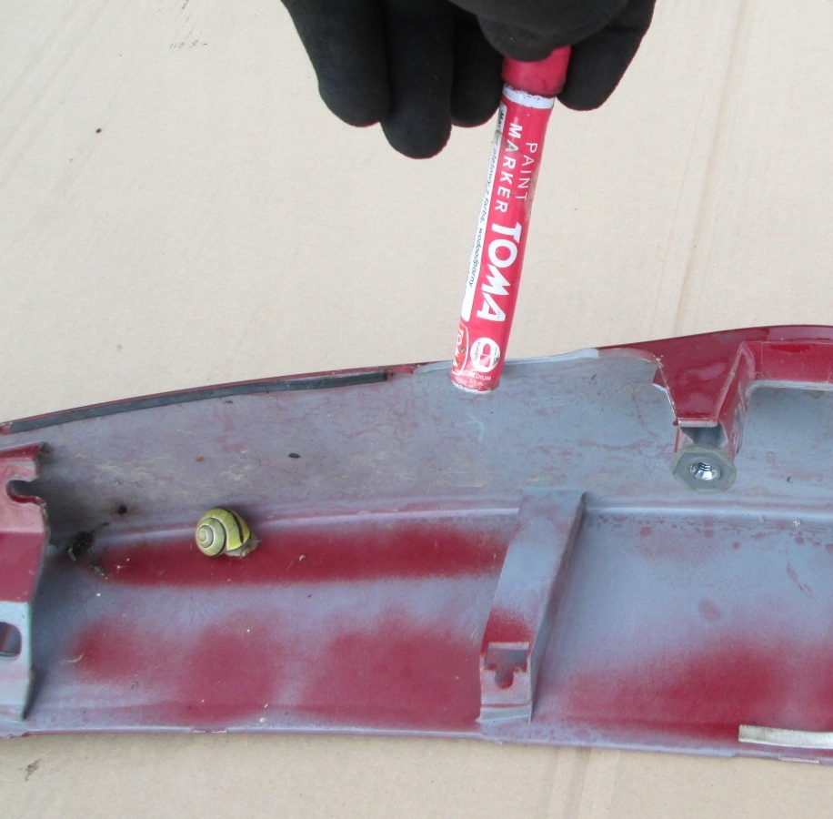 фото №9, Toyota auris ii молдинг накладка крышки задняя задний