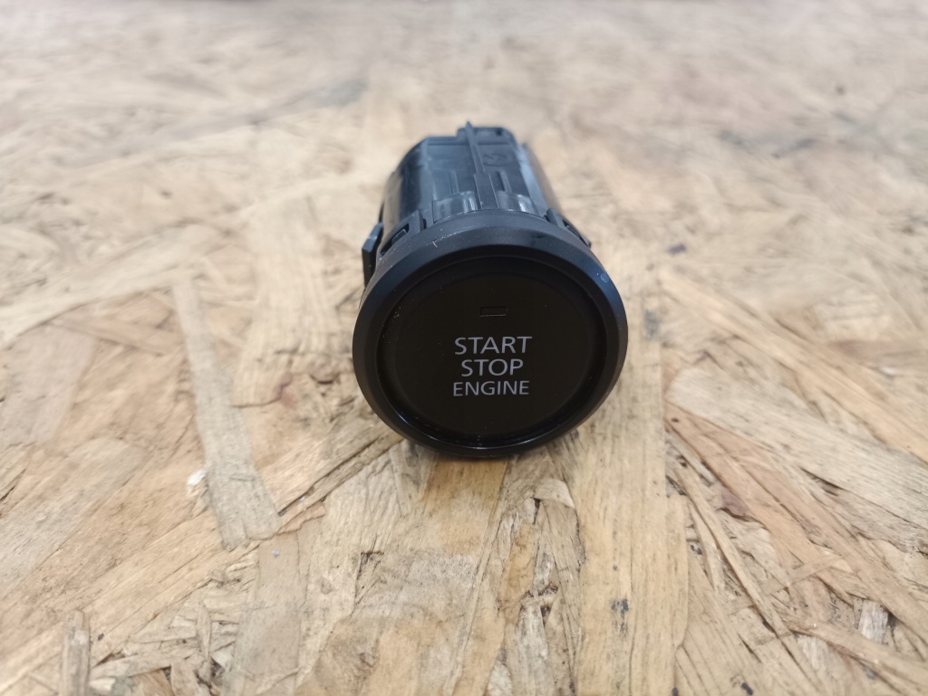 фото №3, Mazda 3 bp iv usa 2019 кнопка запуск стоп