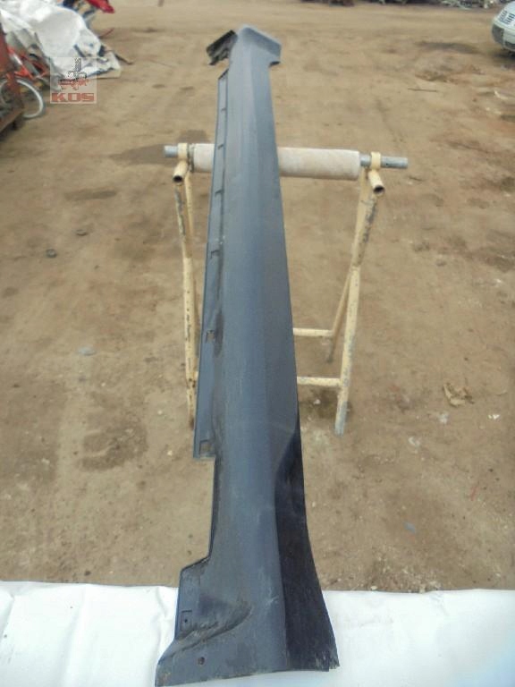 фото №1, Порог защита молдинг порог правая hyundai genesis sedan 2008 3.8 v6