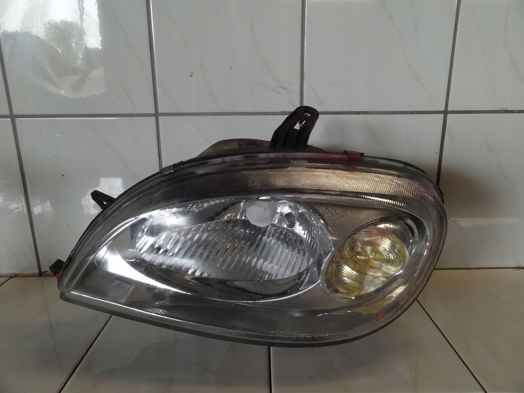 фото №1, Лампа левая передняя левый перед citroen saxo 9636331780
