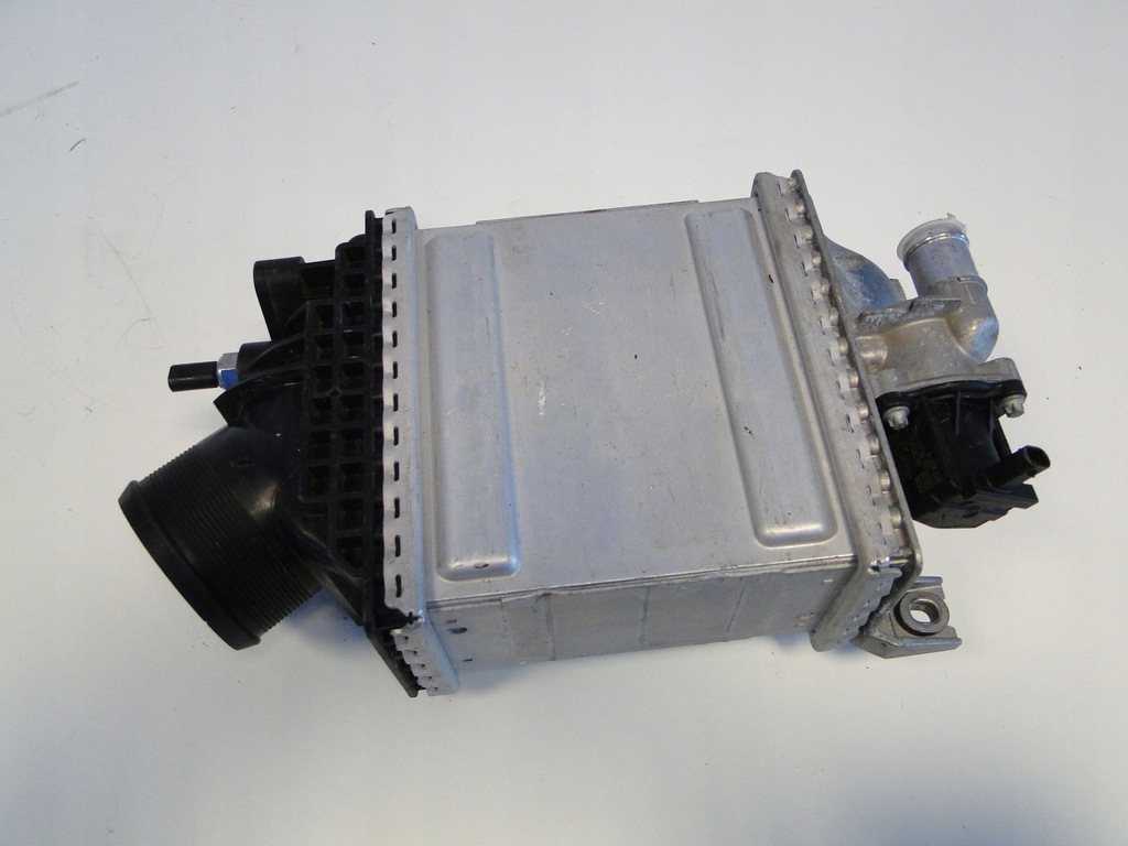 фото №5, Mercedes интеркулер a 177 cla 118 gla glb 247 a1390906500 45 amg m139