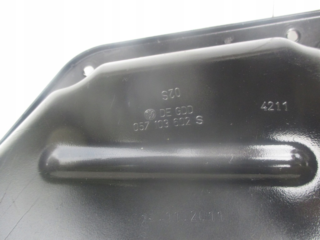 Поддон масляная картер датчик уровня масла audi a8 d4 4h 4.2 tdi в Украине