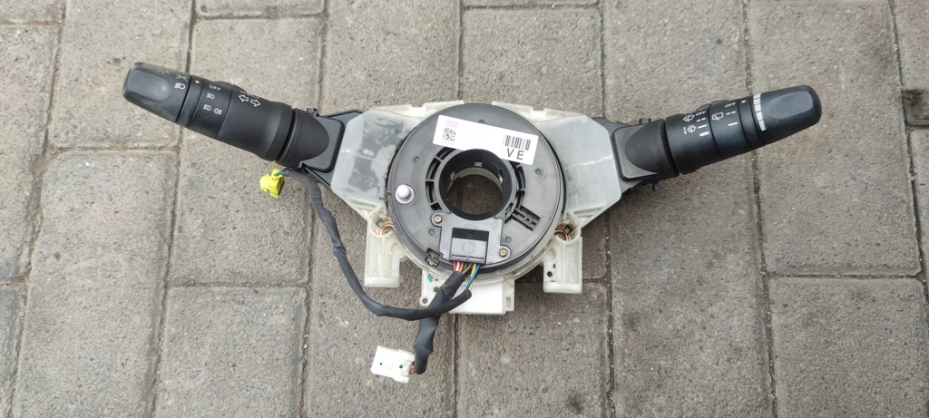 фото №1, Переключатель комбинированный nissan primera p12 25560