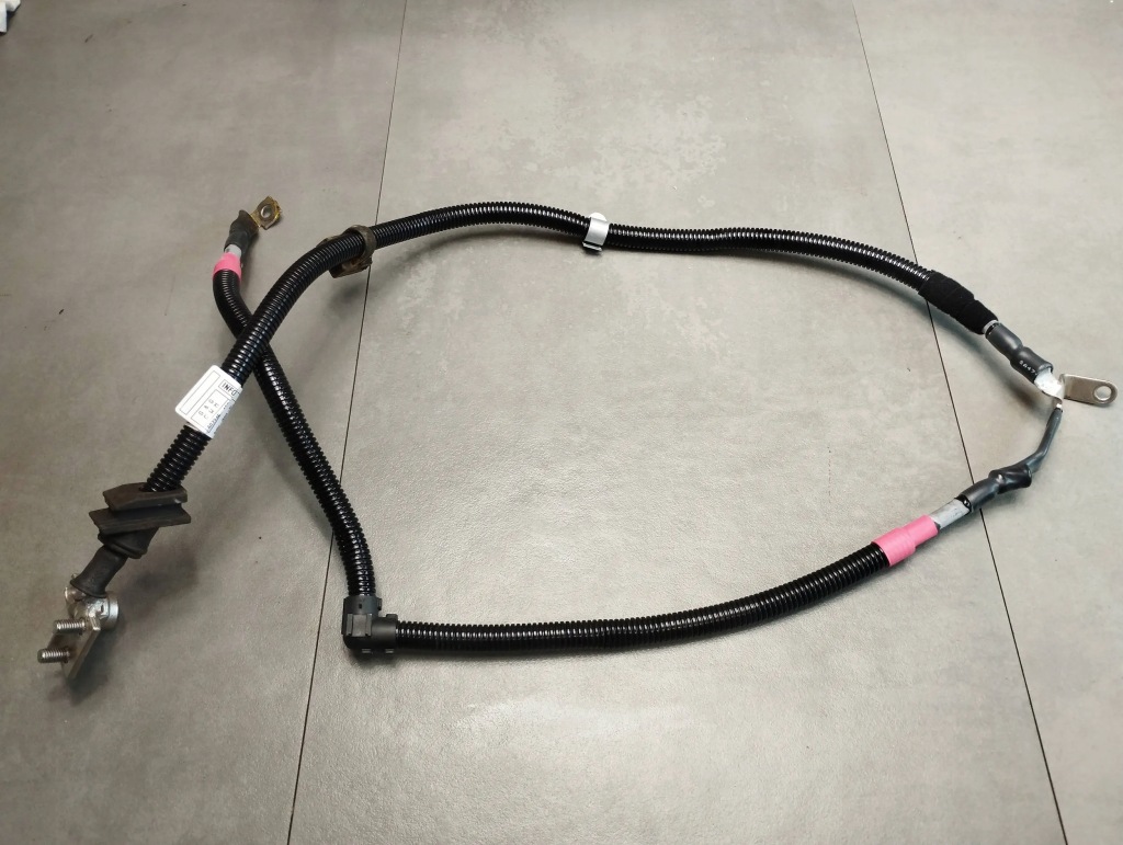 Купити Bmw x1 f48 джгут акумулятор 8594490