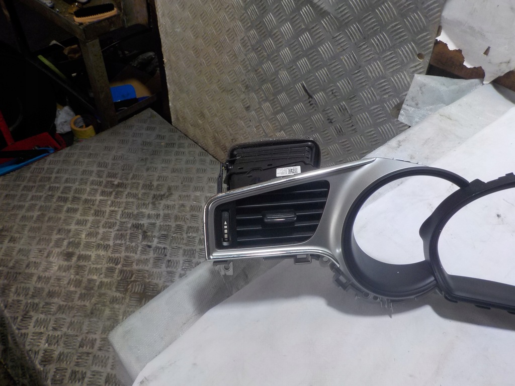 фото №5, Kia ceed ii 2017r 1.6 dohc рамка спідометра решітка повітровід