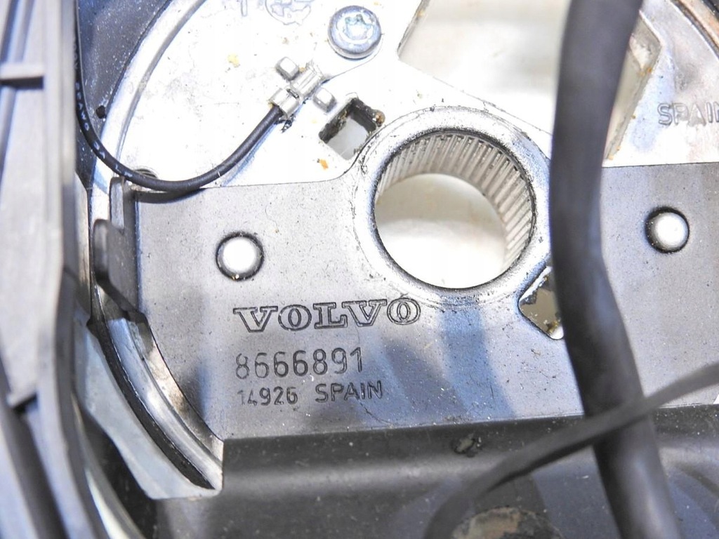 фото №8, Повітропровід мультифункція volvo xc90 8666891