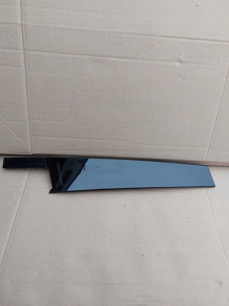 фото №1, Vw t-cross молдинг дверь накладка левая перед оригинал 2gm837901g