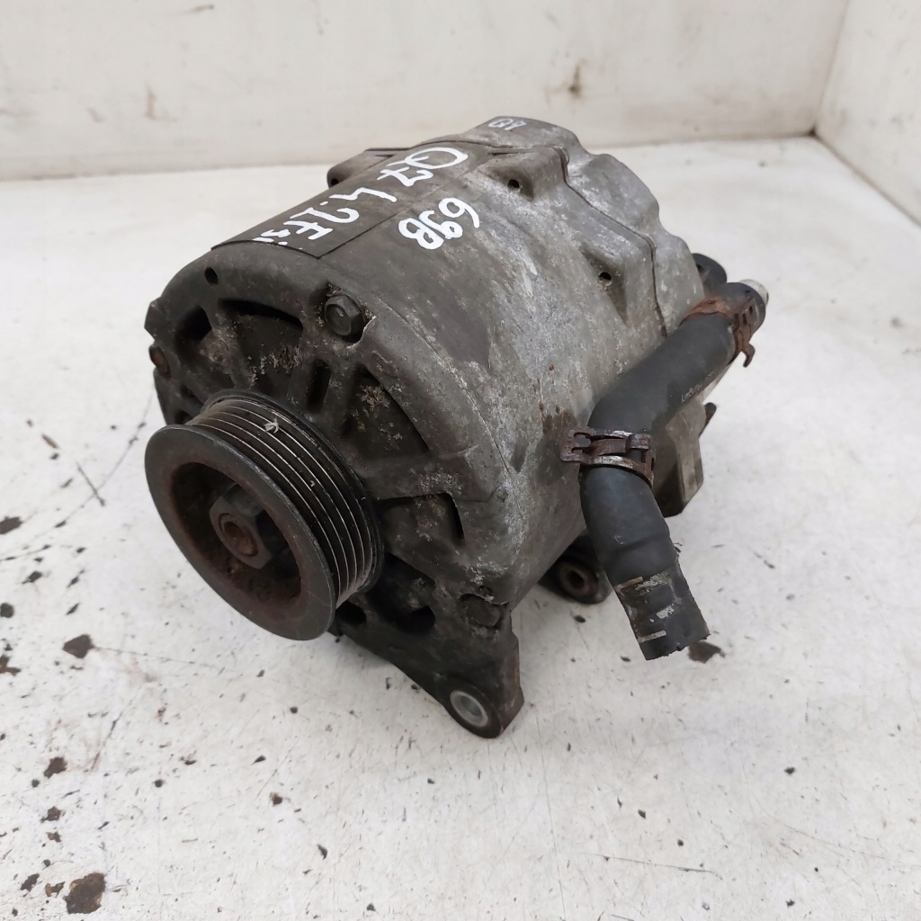 Audi q7 4l 4,2fsi генератор hitachi 190a 14v 079903021m lr1190-924 с Разборки