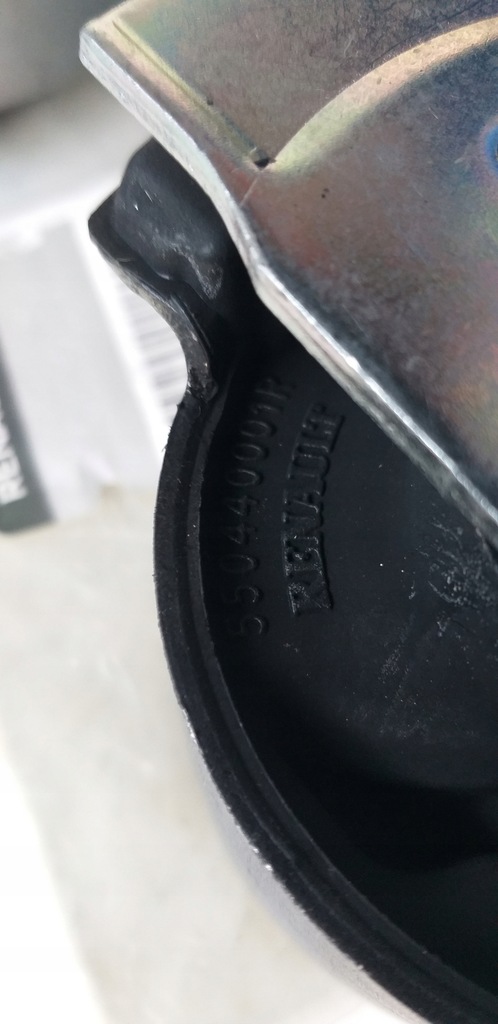 фото №7, Втулки балка задній laguna iii 550446624r org