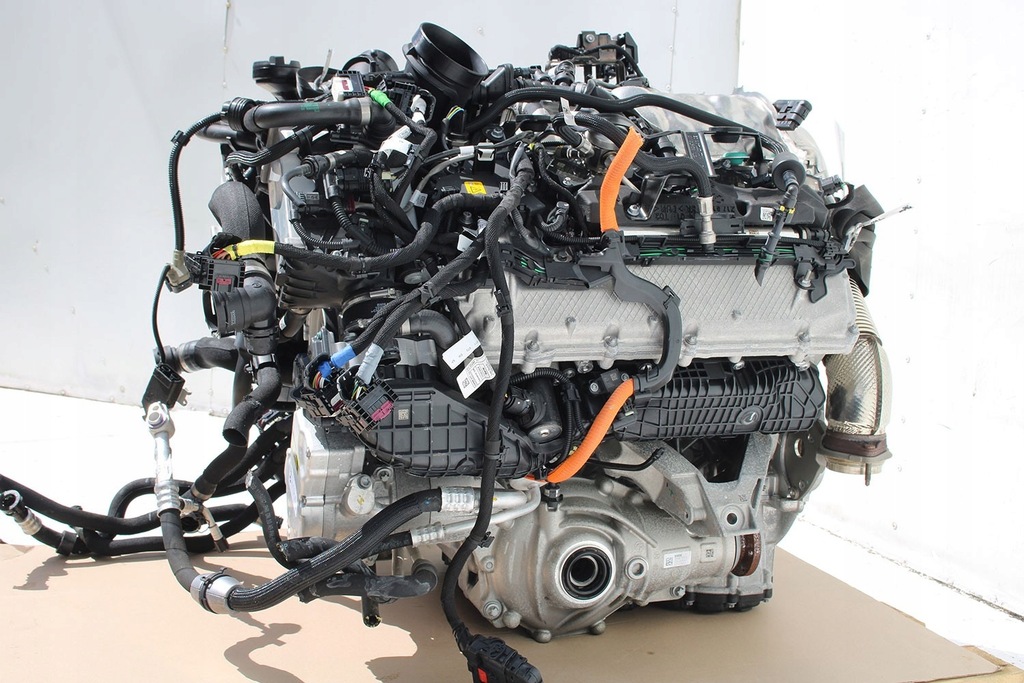 фото №11, Bmw 7 x5 x6 x7 двигатель 4.4 s68_b44 g70 f95 f96 g07