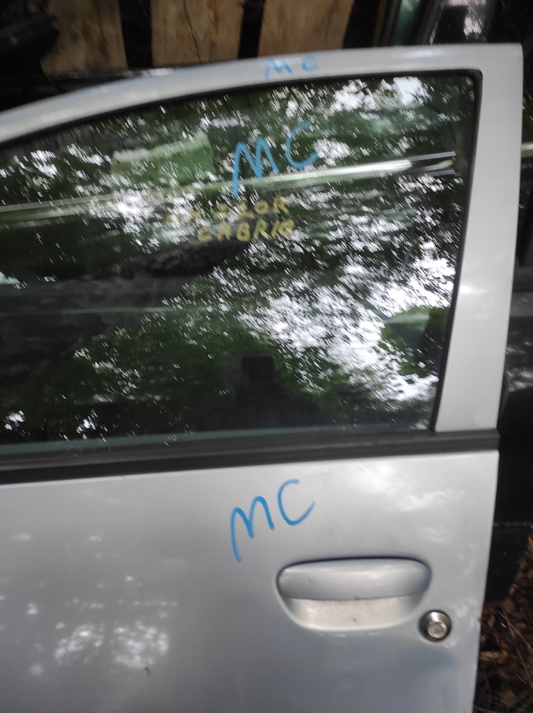 фото №6, Дверь левый перед mitsubishi colt z30 01h