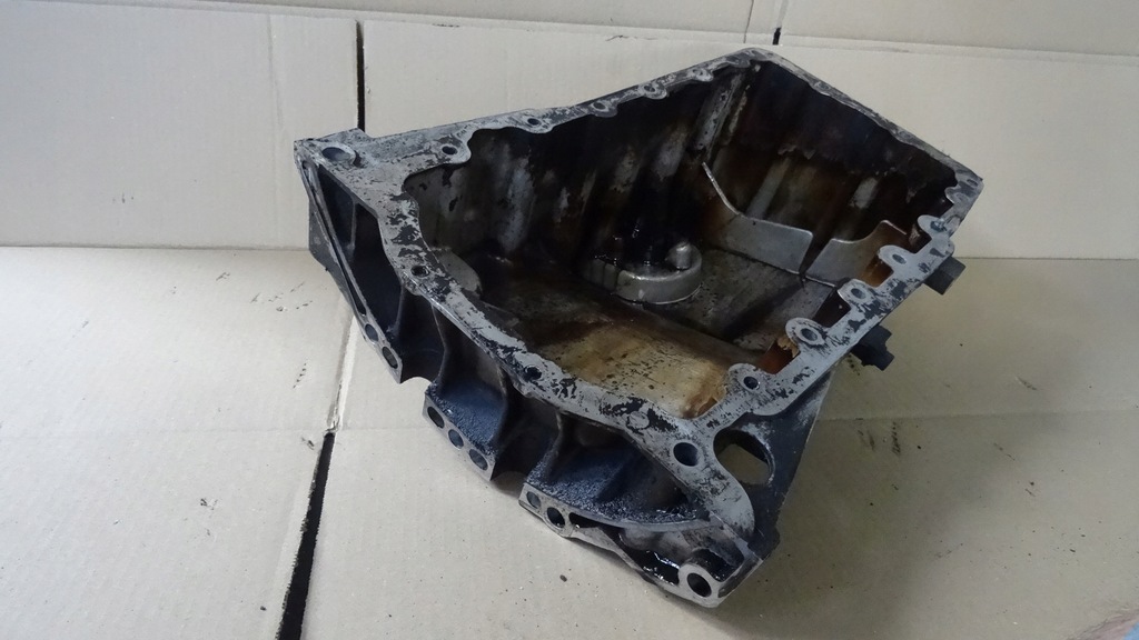 фото №5, Audi a6c5 a6 c5 lift 2.0 b поддон масляная