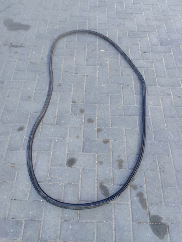 фото №10, Mazda cx50 23- прокладка двері usa