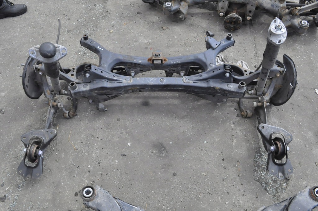 фото №1, Toyota c-hr 1.8 подвеска балка задняя