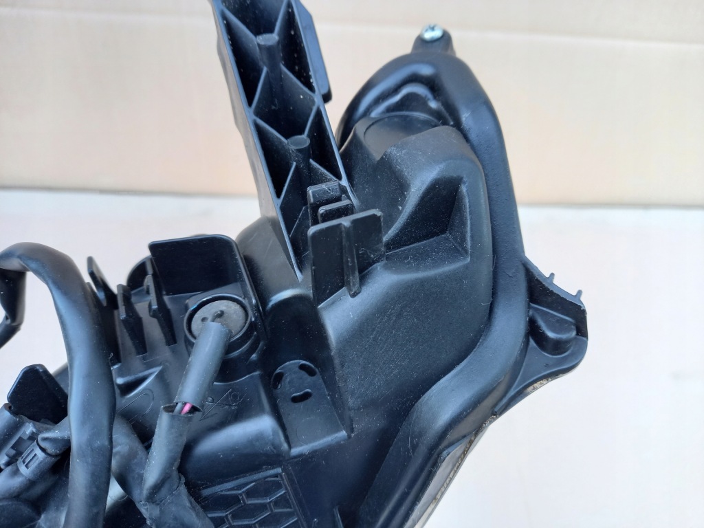 Lexus rx4 рестайлінг  19- протитуманна фара передній правий led drl Доставка