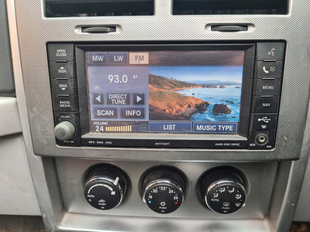 фото №1, Радіо jeep patriot compass cherokee liberty kk