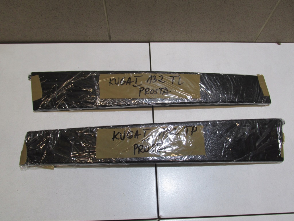 фото №16, Рамка молдинг двері задня kuga mk1 2008 -2012