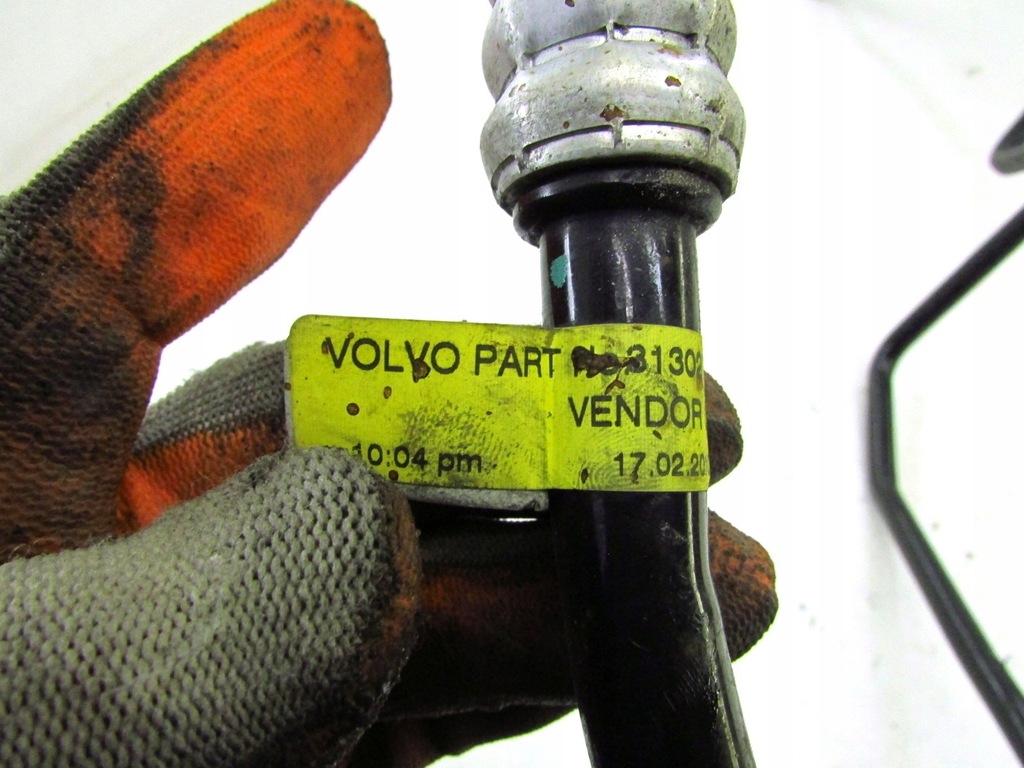 фото №6, Volvo v70 xc70 xc60 3.0 t6 шланг усилителя 31302729