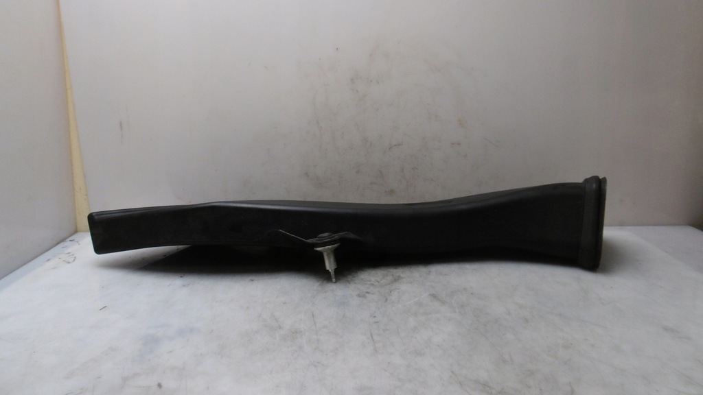 фото №3, Audi r8 420 06 воздухозаборник труба воздуха 420129509c