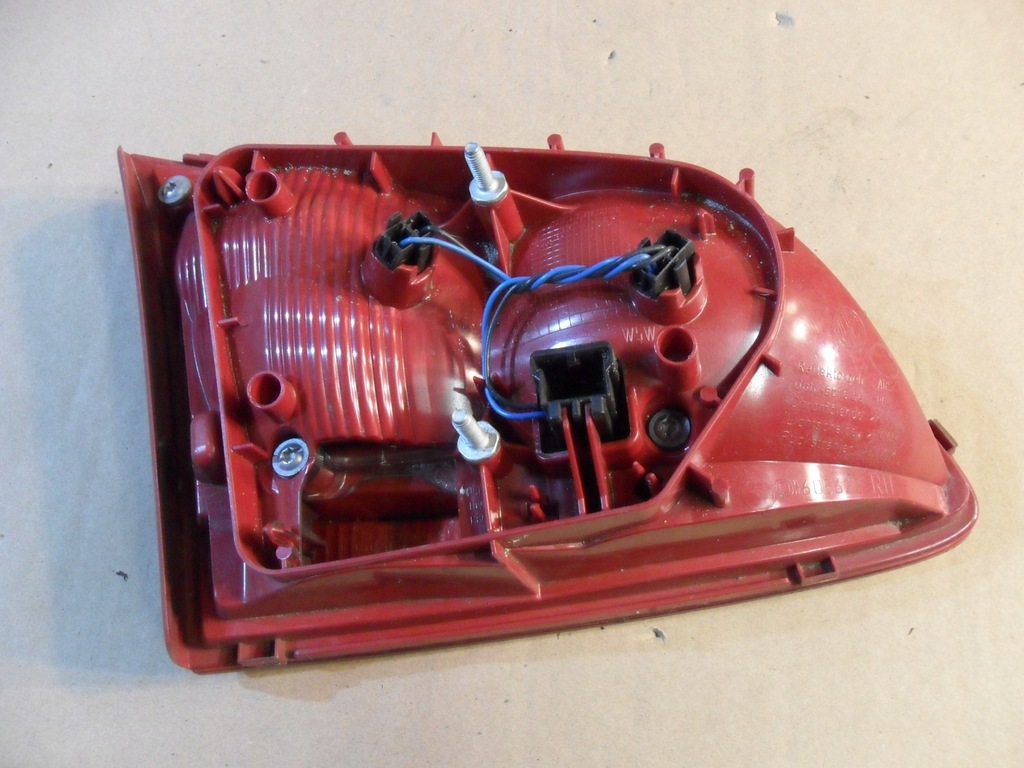 фото №10, Vw passat b7 kombi лампа правая 3af945094k