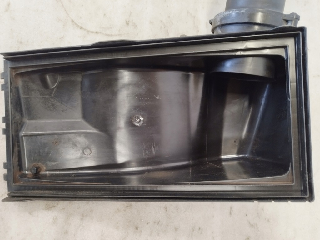 фото №10, Audi q7 4l uk крышка корпус фильтра воздуха 7l6129601q