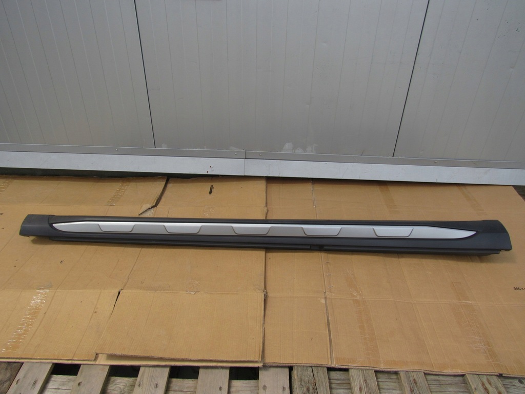 фото №1, Mercedes w156 amg молдинг порог правая a1566980854